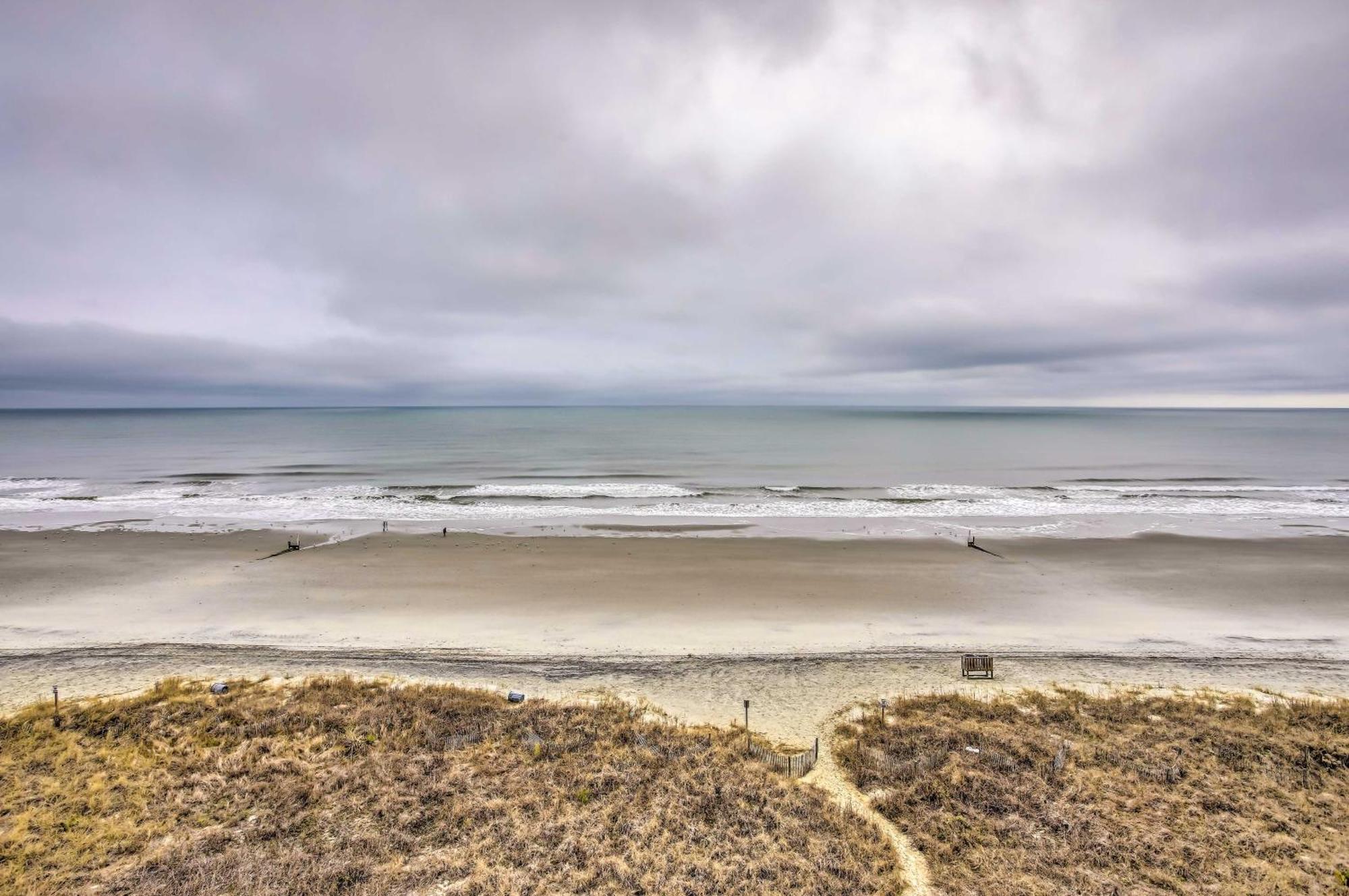 Oceanfront North Myrtle Beach Condo With Indoor Pool Bagian luar foto