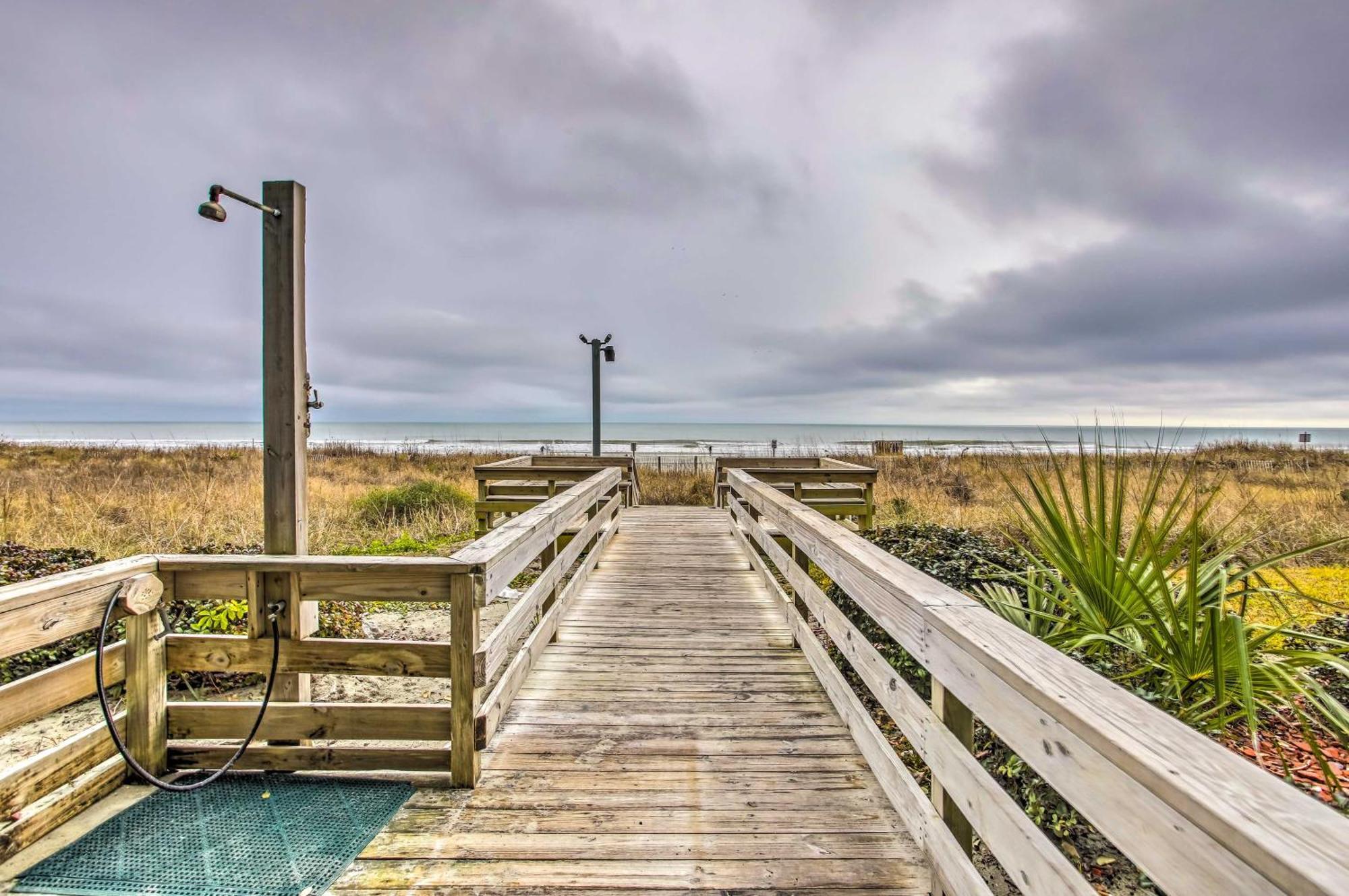 Oceanfront North Myrtle Beach Condo With Indoor Pool Bagian luar foto